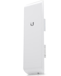 [NSM2] ESTACIÓN AIRMAX NANOSTATIONM 2.4 GHZ // FRECUENCIA DE FUNCIONAMIENTO
2412-2462 MHZ // GANANCIA 10,4-11,2 DBI // ANCHO DE HAZ 55 ° (H-POL) /
53 ° (V-POL) / 27 ° (ELEVACIÓN) // AIRMAX® INTEGRADO (MIMO TDMA
PROTOCOLO) TECNOLOGÍA // 150 MBPS DE RENDIMIENTO REAL // MARCA UBIQUITI